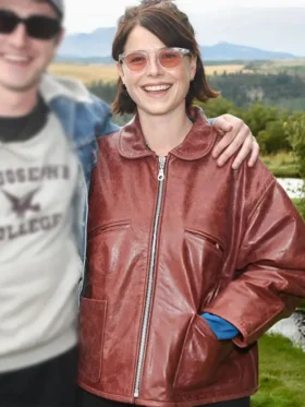 Hamnet Jessie Buckley Leather Jacket Side