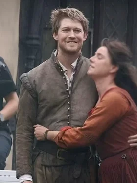 Hamnet Joe Alwyn Brown Vest