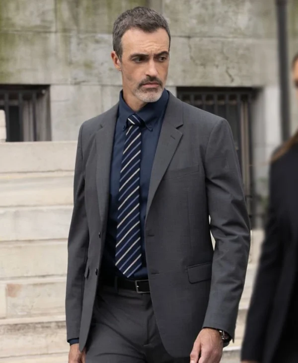 Law and Order S25 Reid Scott Grey Blazer Side