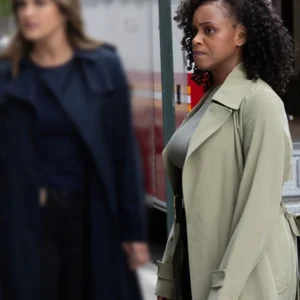 Law and Order SVU S27 Aimé Donna Kelly Green Coat
