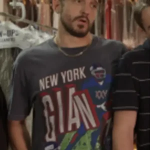 Only Murders in the Building S05 New York Giants Graphic Tee