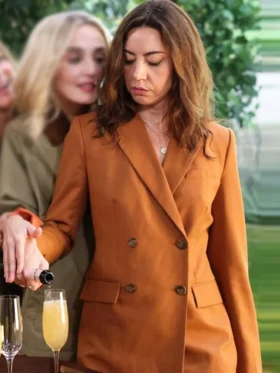 SNL Audrey Plaza Brown Blazer Side