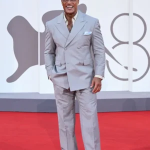 The Smashing Machine Premiere Dwayne Johnson Suit