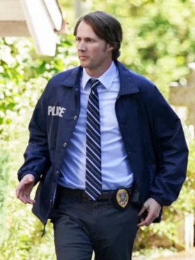 Tracker S03 Derek Richardson Blue Jacket Side