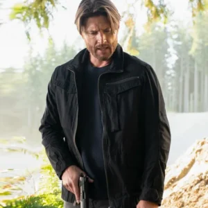 Tracker S03 Jensen Ackles Black Jacket Side
