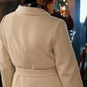 Kimberley Sustad Merry Christmas Ted Cooper White Coat Back look