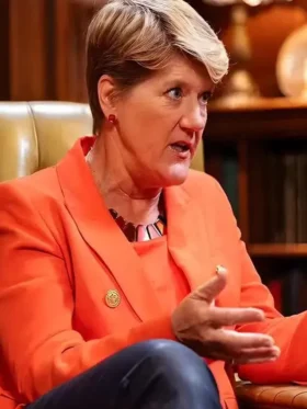 The Celebrity Traitors S01 Clare Balding Blazer