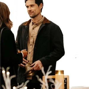 The Christmas Ring Benjamin Hollingsworth Black Jacket Side