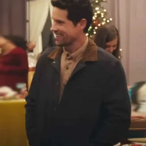 The Christmas Ring Benjamin Hollingsworth Black Jacket Back