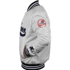 Vintage New York Yankees Silver Jacket Left