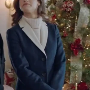 Where Are You, Christmas Lyndsy Fonseca Coat