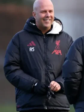 Arne Slot Team Training Session 2025 LFC Puffer Jacket