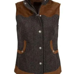 Happy’s Place S02 Reba McEntire Vest Front Look
