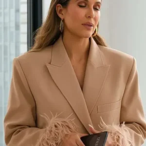 Jessica Markowski Owning Manhattan S02 Blazer Front Look