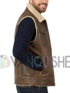 Men's Sherpa Lined Leather Vest Front Look