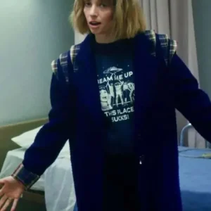 Robin Buckley Stranger Things S05 Blue Coat Front Look