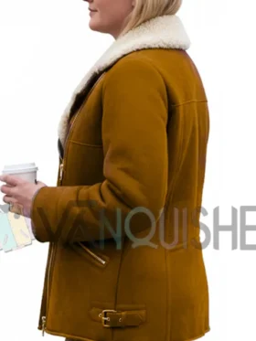 Women’s Shearling Collar Tan Winter Jacket Front Look
