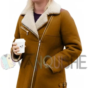 Women’s Shearling Collar Tan Winter Jacket Front Look