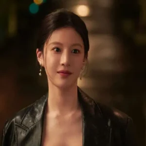 Can This Love Be Translated Go Youn-jung Black Blazer