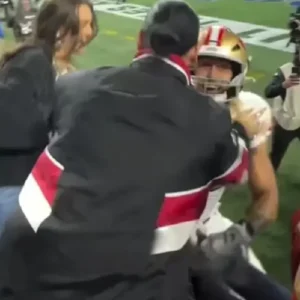 Claire Kittle 49ers Starter Jacket