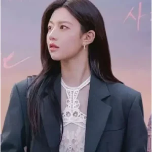 Go Youn-jung Can This Love Be Translated Blazer