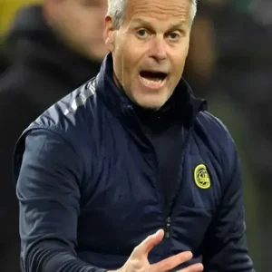 Manager Kjetil Knutsen Blue Vest