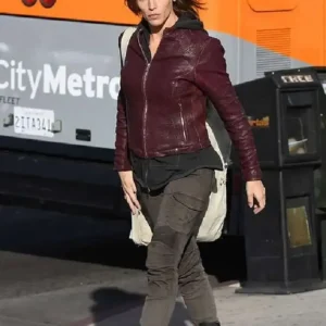 Riley North Peppermint Jennifer Garner Maroon Jacket