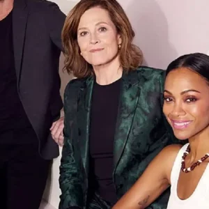 Sigourney Weaver Avatar The Way of Water Green Blazer