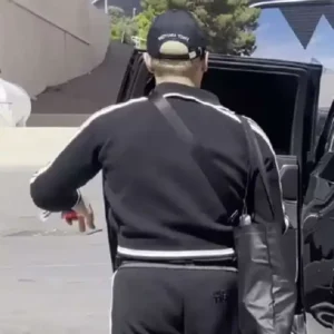 One Piece S02 Taz Skylar Track Jacket