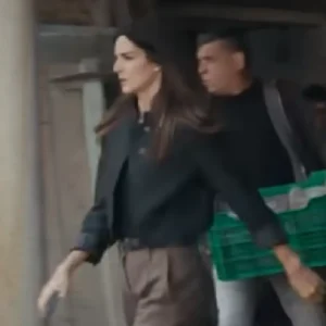 Gangs Of Galicia S02 Clara Lago Black Jacket On Sale