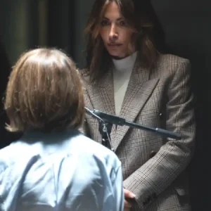 Paradise S02 Sarah Shahi Checkered Blazer