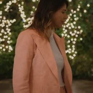 Shrinking S03 Christa Miller Pink Blazer