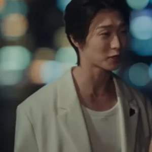 XO Kitty S03 Sang Heon Lee White Blazer