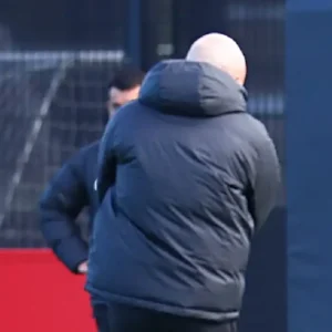 Arne Slot Team Training Session LFC Puffer Jacket Back Look