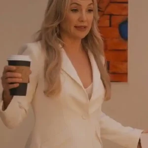 Running Point S02 Kate Hudson White Blazer