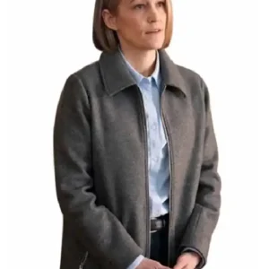 Tracker S03 Luvia Petersen Grey Coat