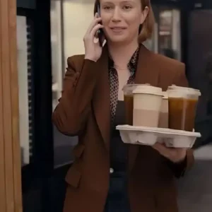 Hacks S03 Hannah Einbinder Brown Blazer