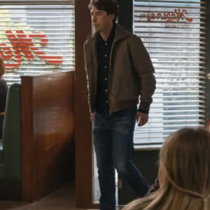 Riley Davis 2026 TV Series Off campus S01 Sean McCall Khaki Jacket For Men and Women