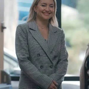 Running Point S02 Kate Hudson Check Blazer