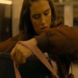Shop Ella Bright 2026 TV Series Off Campus S01 Hannah Wells Brown Quilted Bomber Jacket For Men and Women