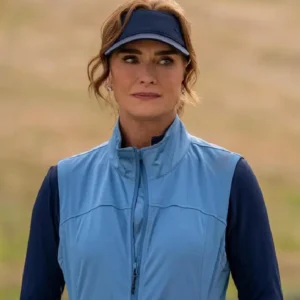 You're Killing Me S01 Brooke Shields Vest
