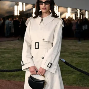 Alexa Chung Burberry Summer 2026 Fashion Show Clam Beige Trench Coat For Women