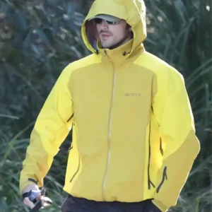 Jacob Elordi Australia 2026 Arc'teryx Stingray Yellow Jacket