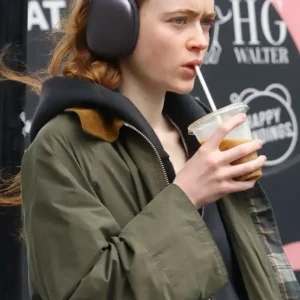 Shop Sadie Sink Notting London Hill 2026 Green Jacket