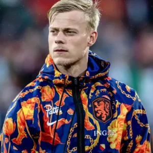 Shop World Cup Jacket 2026 Nike x Patta Netherlands Anthem Jacket