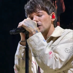 Shop Louis Tomlinson Montreal Concert Duke Sketch Sand Jacket