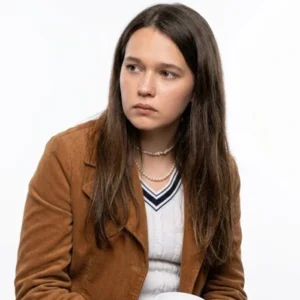 Beef S02 Cailee Spaeny Brown Jacket Front Look
