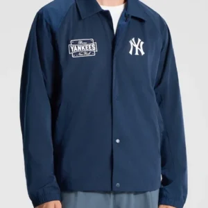 New York Yankees lululemon Raglan Coaches Jacket