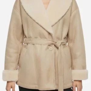 Shop TV Series Baylen Out Loud S03 Baylen Dupree Beige Shearling Coat On Sale